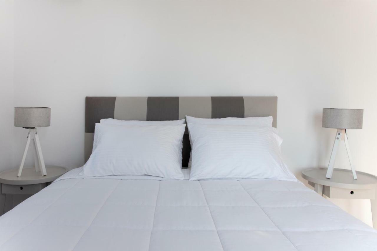 Paros Elitas Villas ภายนอก รูปภาพ
