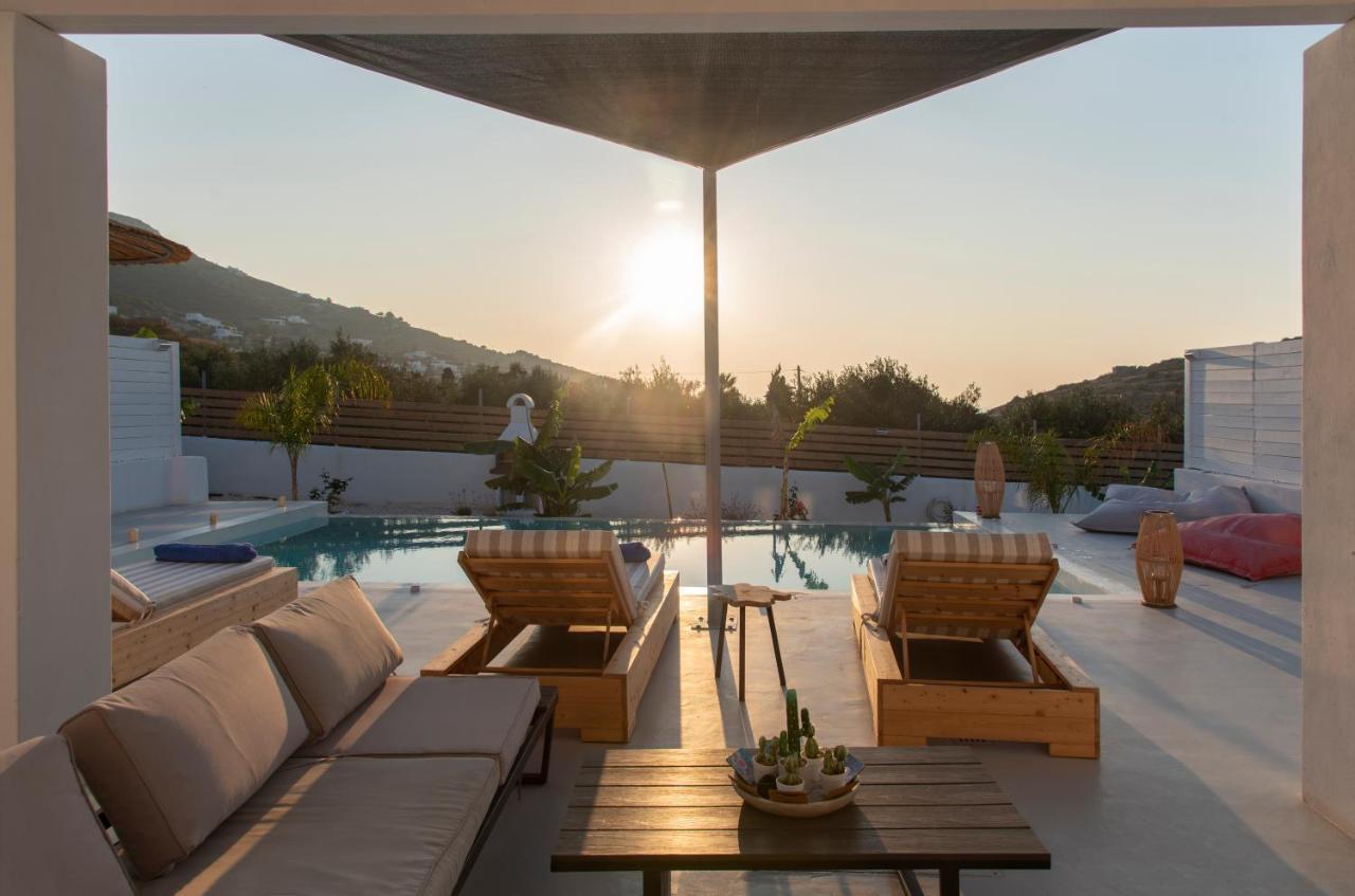 Paros Elitas Villas ภายนอก รูปภาพ